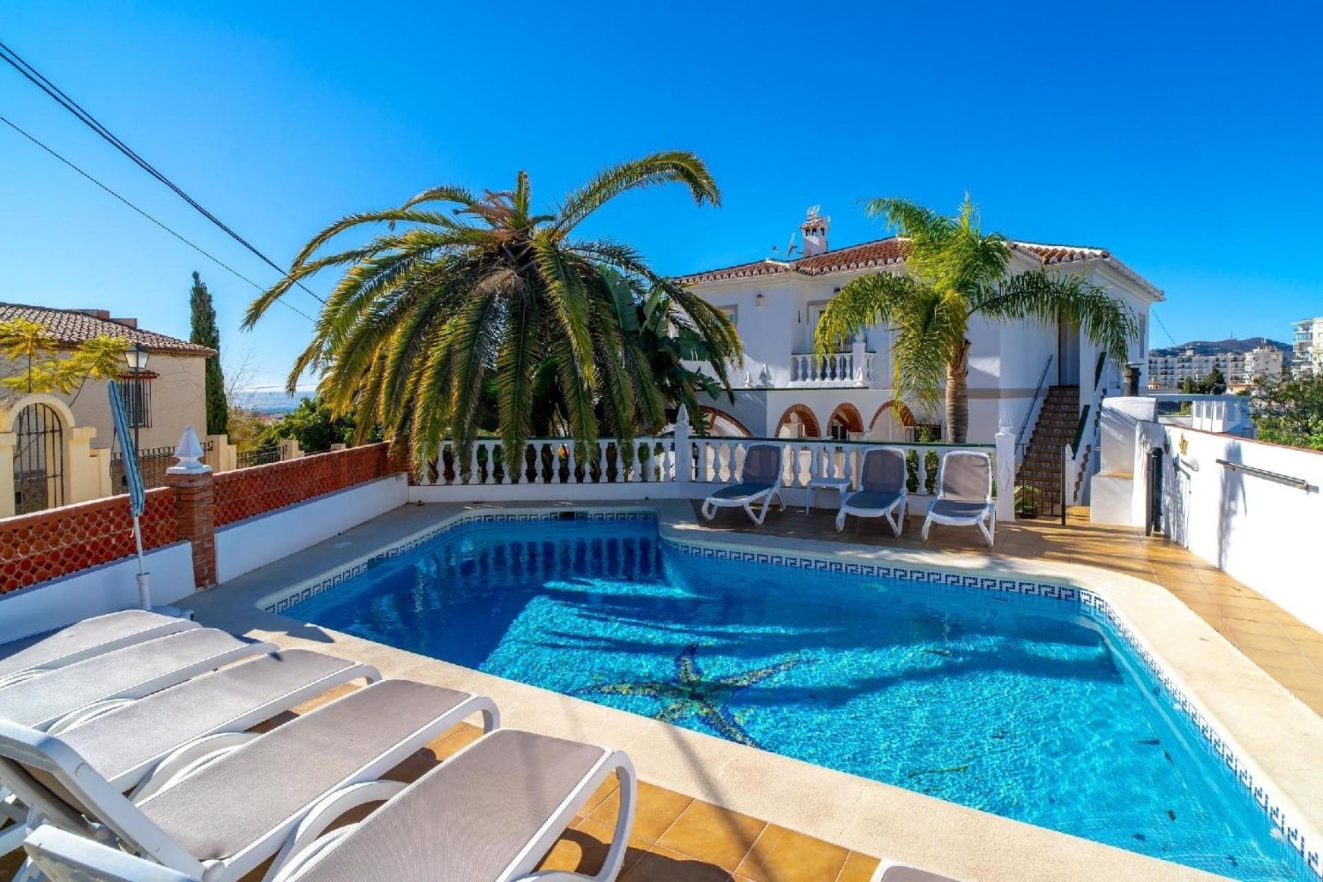 Fuer 5 Personen Ca 100 Qm In Nerja, Andalusien Costa Del Sol Apartment Nerja